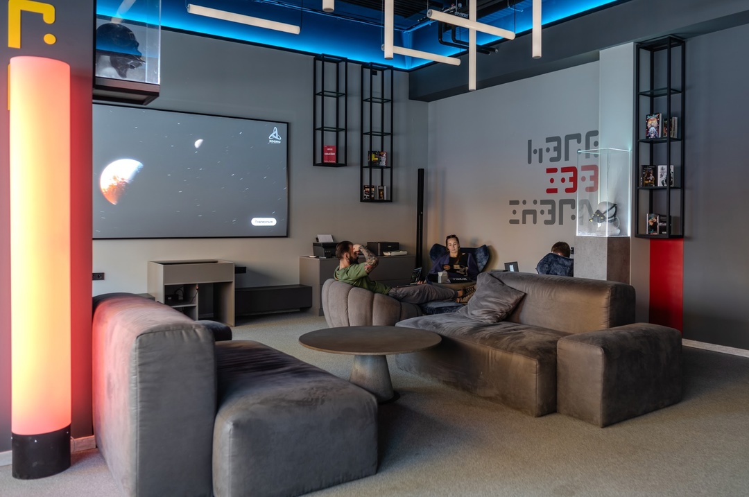 KUBWORKING — коворкинг 18+